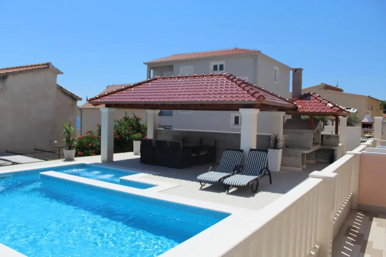 Apartamento Villa Omazic Trogir